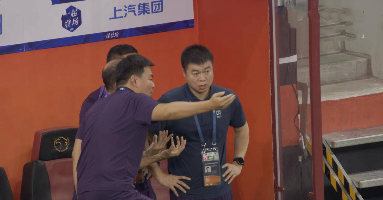 继续留队 继续留队